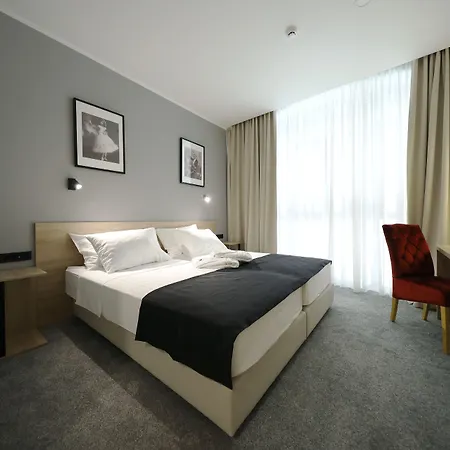 Отель Teatro Verdi Boutique Задар