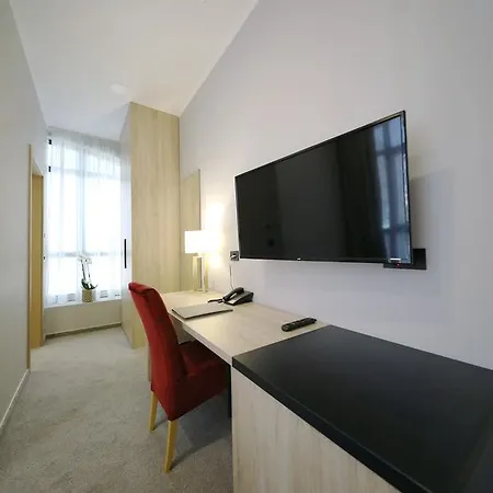 Teatro Verdi Boutique 4* Задар