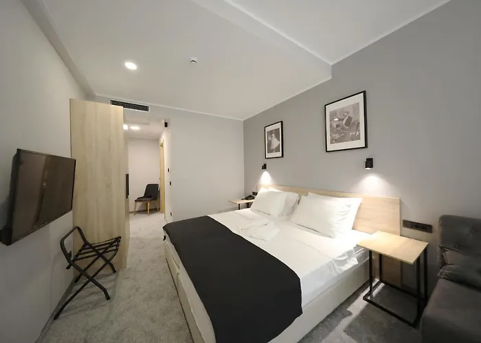 Teatro Verdi Boutique 扎达尔